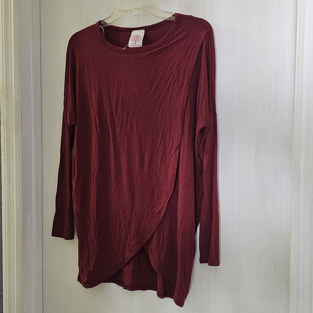 New w/o tags Freeloader Open Front Long Sleeve Size S